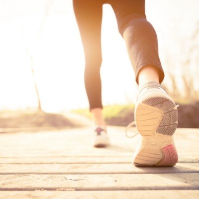 The right way to walk and lose weight