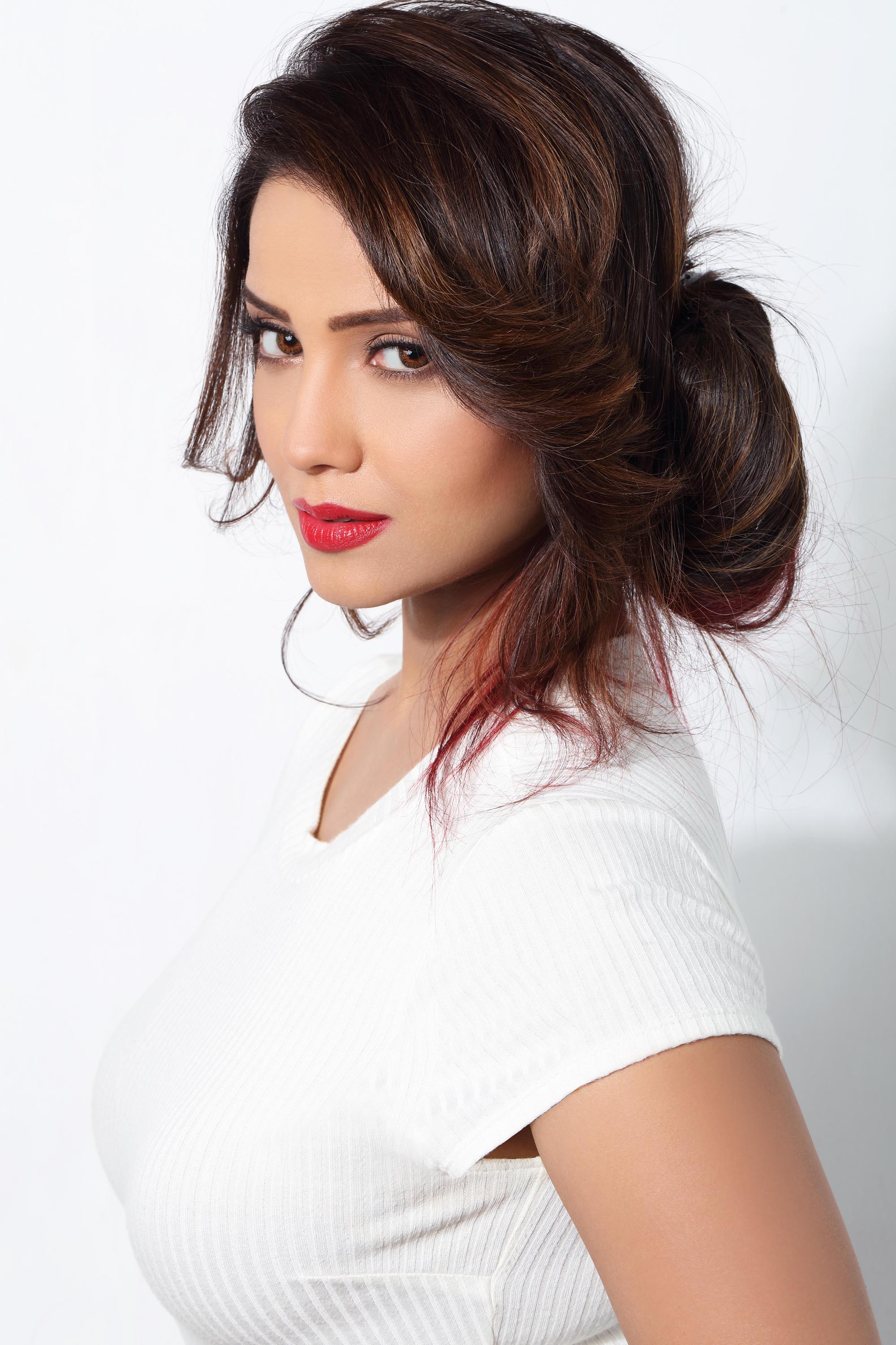 TV Actress Adaa Khan Slays It Both On-Screen And Off-Screen! - Page 2 of 4 - Women Fitness Org TV Actress Adaa Khan Slays It Both On-Screen And Off-Screen! - Page 2 of 4 - Women Fitness Org
