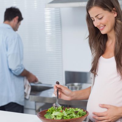 Daily Essential Nutrients One Must Take Before Planning Late Age Pregnancy