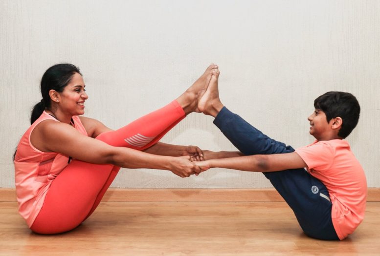 partner_yoga