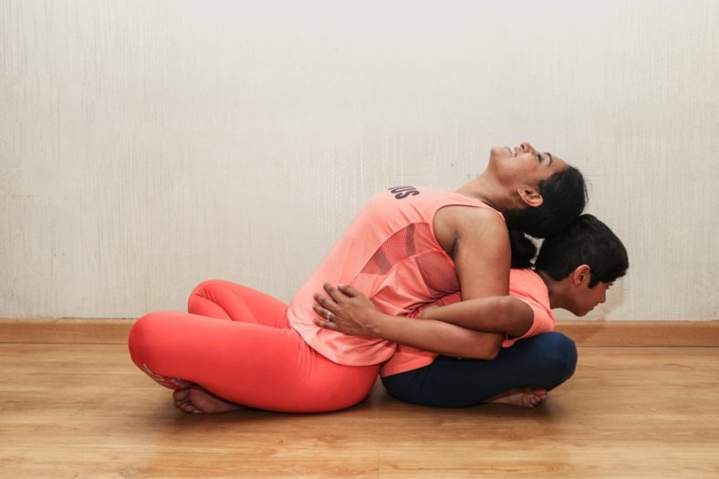 partner_yoga