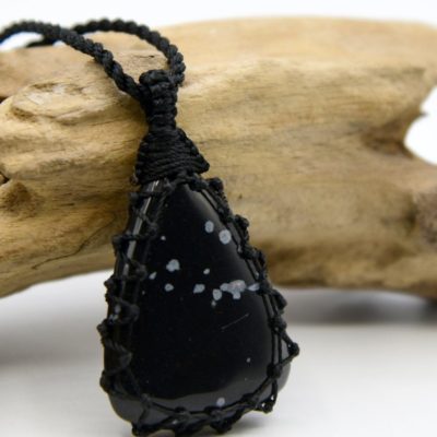 Meaning, Properties, And Benefits Of Obsidian Stone Jewelry