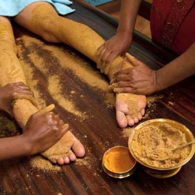 Udwarthanam: Ayurvedic Therapy for Weight Loss
