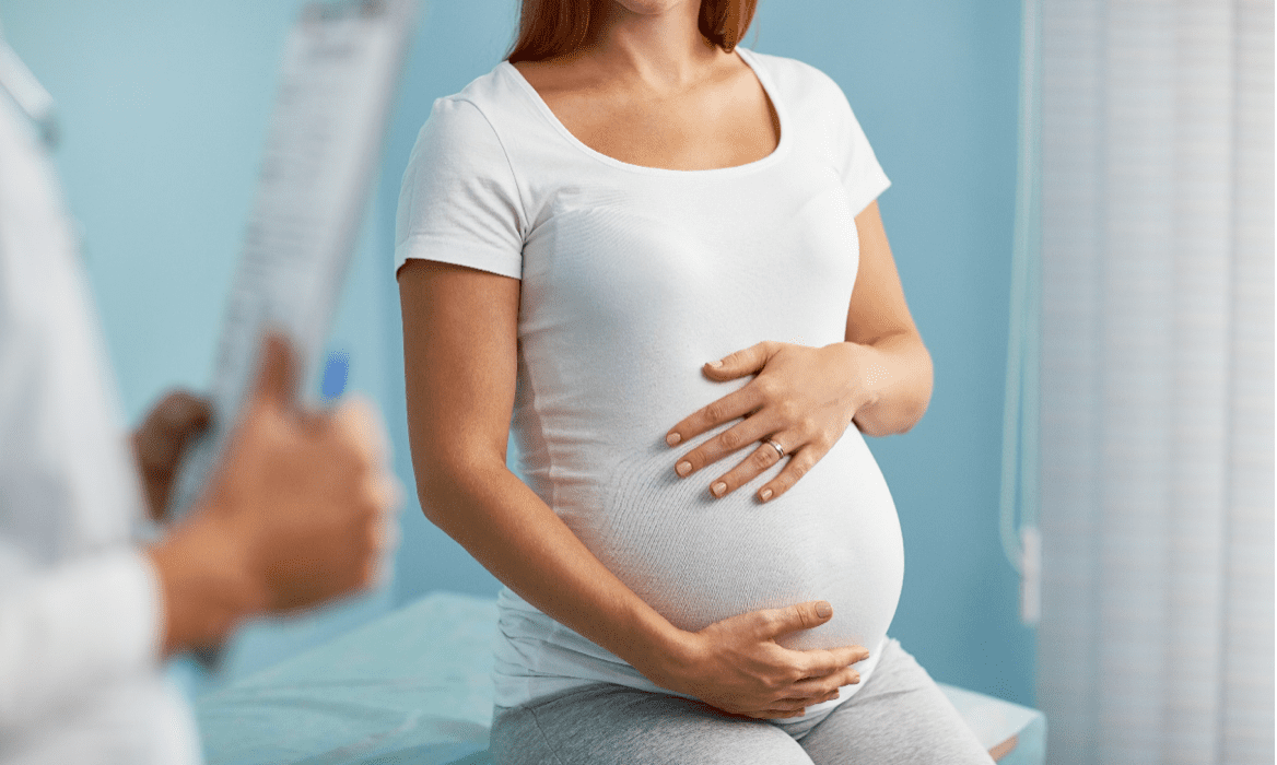 Spinal Health During Pregnancy: Do’s & Don’ts